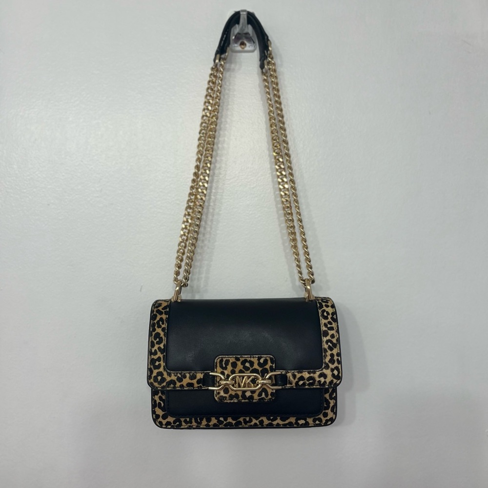 NEW Michael Kors Cheetah Purse with iPhone Slot